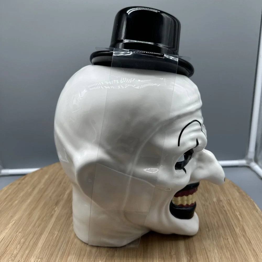 Terrifier Art The Clown Cookie Jar Spirit Halloween Exclusive 2026 Brand New